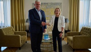 Тимчасова повірена у справах США Джулі Девіс завершила дипмісію в Україні. ФОТО