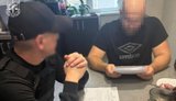 Викрито адвокатку та 2 спільників у незаконному переправлені за кордон