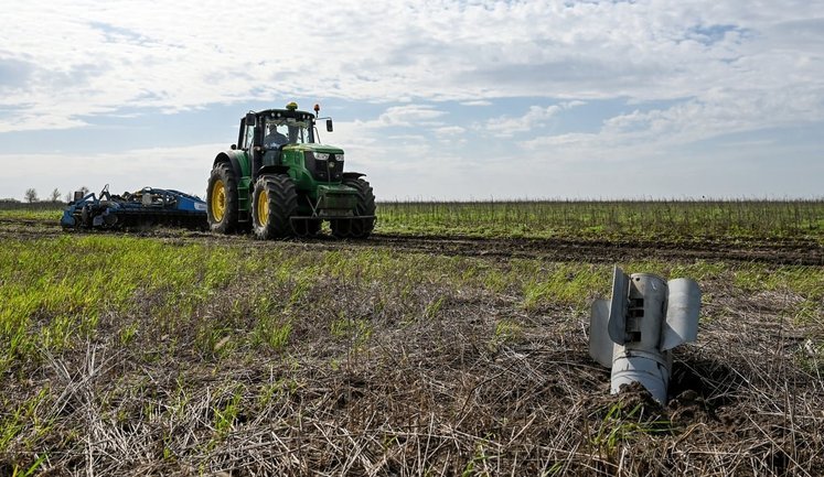 Держземлі у трьох областях розмінують і виставлять на аукціони для аграріїв, ‒ ФДМУ