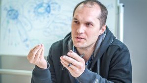 У Мінську підписано акт про капітуляцію України у війні за незалежність - це держзрада, - Бутусов про створення "консультативної ради" з представниками ОРДЛО