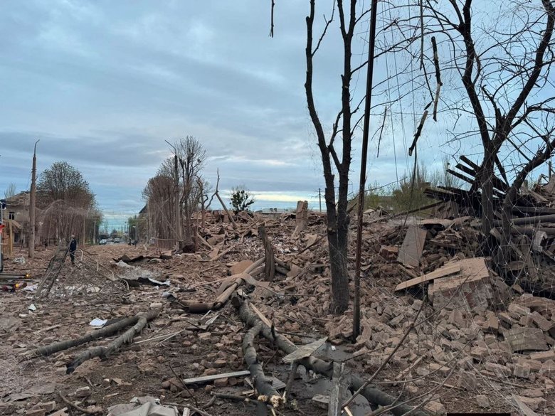 РФ вдарила ФАБом по Слов'янську: наслідки