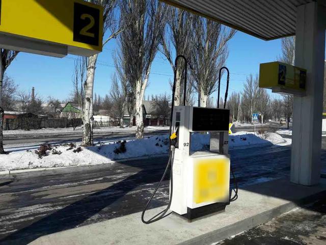 Налоговики на Донетчине пресекли продажу фальсифицированного топлива через сеть АЗС 01