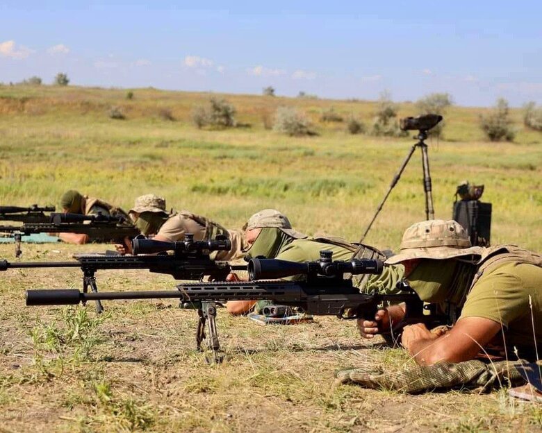 Зразки снайперських і антиматеріальних гвинтівок допущено до експлуатації у ЗСУ