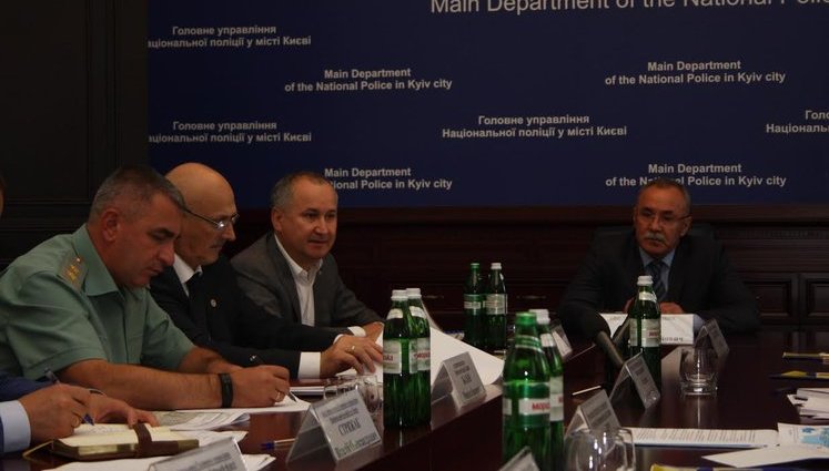 Силовики та організатори хресної ходи створять координаційний центр із моніторингу ситуації. ФОТО