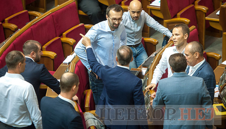 Возвращение БПП, летучка "Оппоблока", дискуссия Ляшко и Лещенко и советская символика Безбаха, - рабочий день в Раде 6 июля. ФОТОрепортаж
