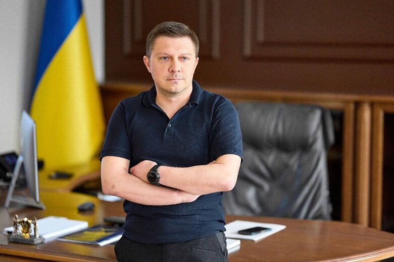 Yevhen, Pikalov