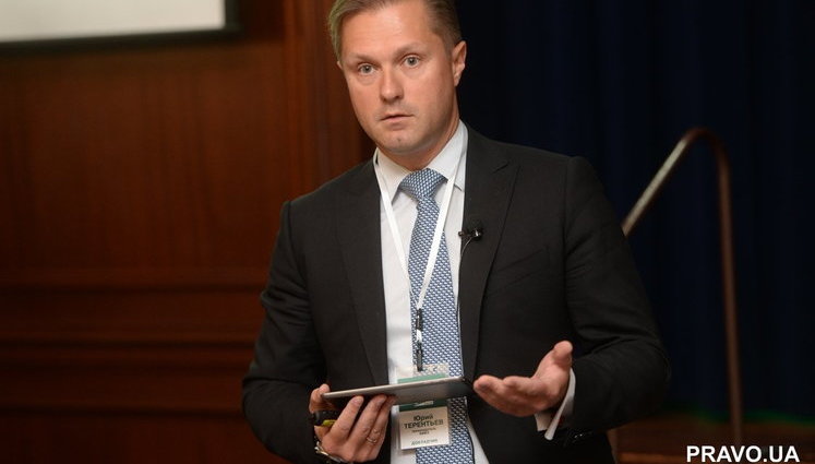 Юрий Тереньтьев: "Я не понимаю, почему проверка Госаудитслужбы должна закончиться увольнением членов АМКУ?"