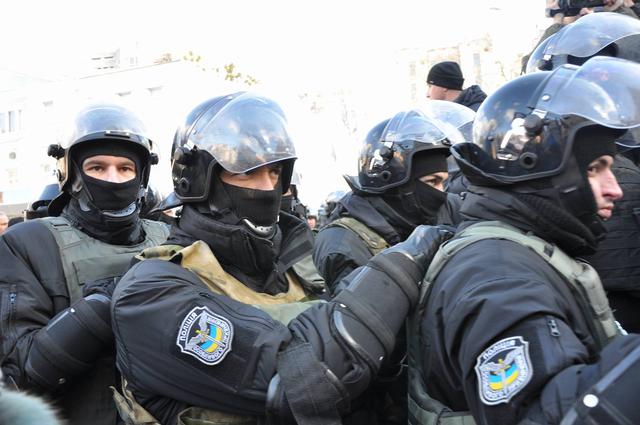 Активісти блокади Донбасу збираються ставити "редут" біля АП 08