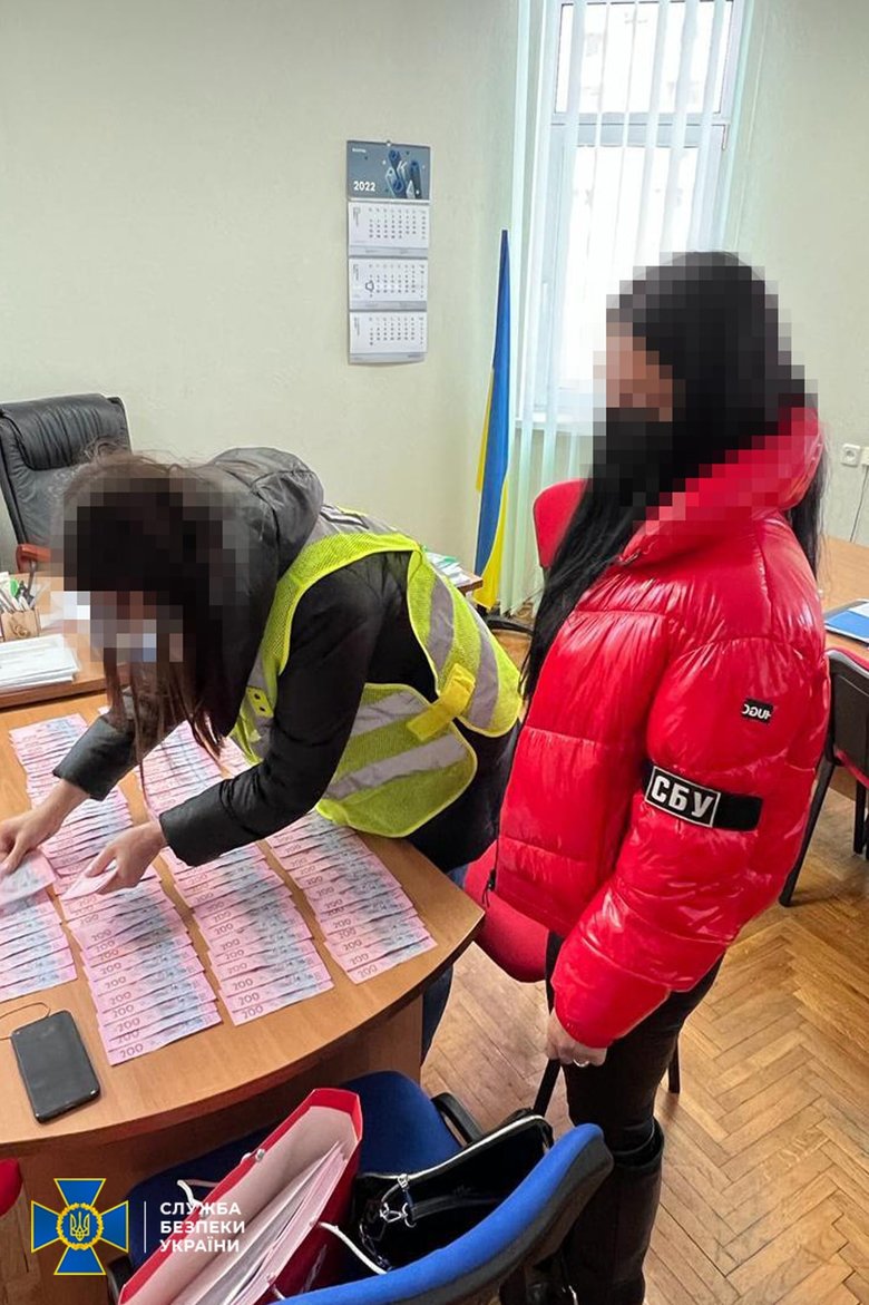 Ексзаступниця міністра соцполітики та ексчиновниця КМДА організували схему вимагання грошей у Київському дитячому діагностичному центрі, - СБУ 02