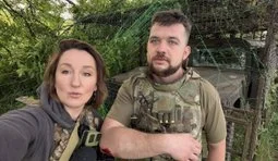 В Днепропетровской области от удара российского дрона по автомобилю пострадали журналистка и военные