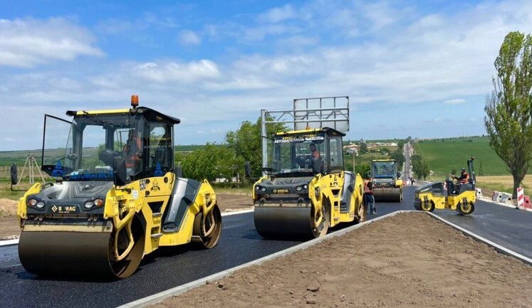 Кабмін виділив 17 мільярдів на ремонт доріг