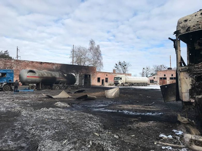 Мэр Ахтырки днем спасает город, а ночью – оперирует людей 14