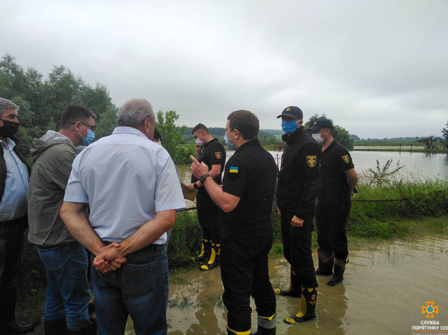 На Тернопольщине произошел перелив через дамбу на Днестре: проводится отселение жителей двух сел, - ГСЧС 05 На Тернопольщине произошел перелив через дамбу на Днестре: проводится отселение жителей двух сел, - ГСЧС 05