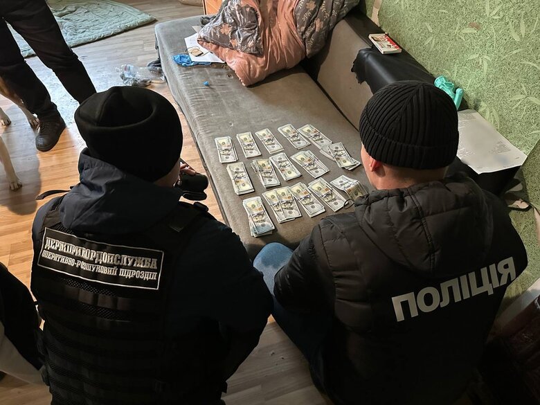 Викрито схему перевезення нелегалів до країн ЄС