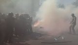 Столкновения митингующих с правоохранителями на акции "Остановим капитуляцию" под Офисом Президента. ФОТОрепортаж+ВИДЕО