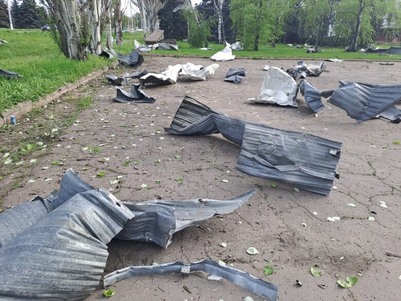 Слов’янськ і Краматорськ під обстрілами - росіяни поцілили у два заводи, - Кириленко 04