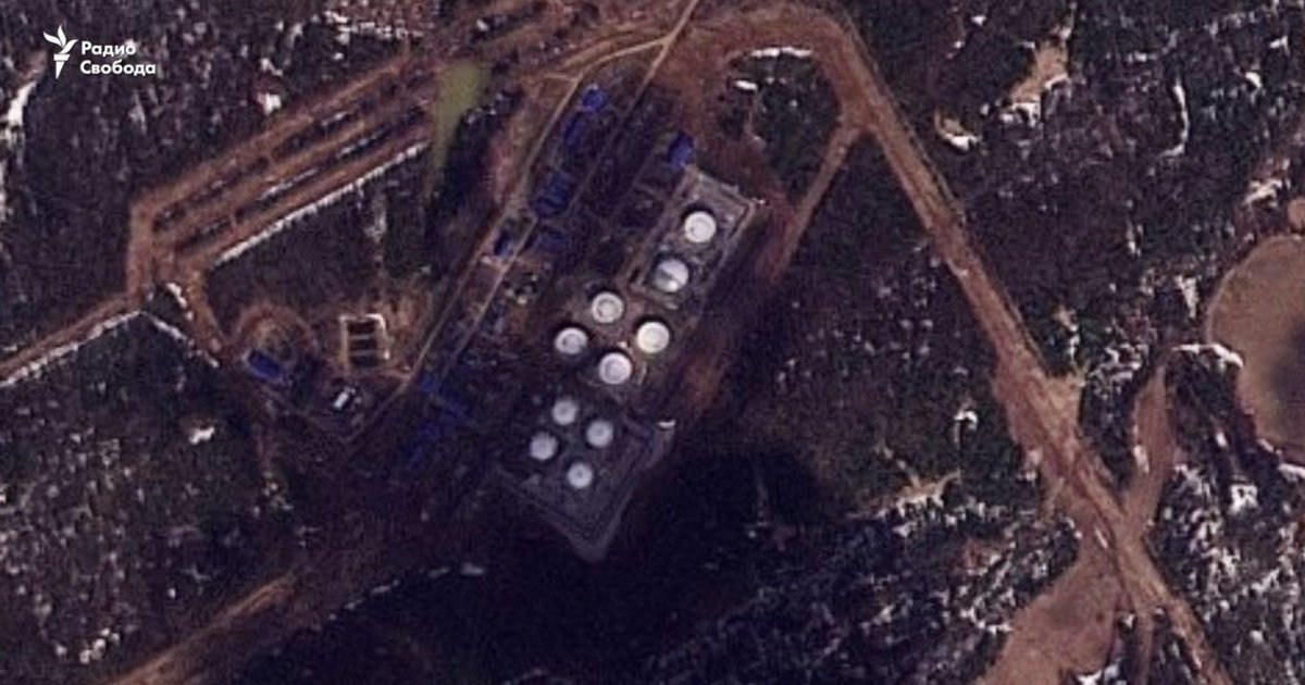 Satellite images show fire at oil station near Perm | Censor.NET