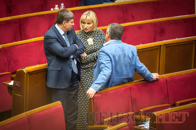 Весела історія Розенблата, усмішка Савченко Гройсману, консультації Богомолець і Шурми: день роботи Ради 20 жовтня 16 Весела історія Розенблата, усмішка Савченко Гройсману, консультації Богомолець і Шурми: день роботи Ради 20 жовтня 16