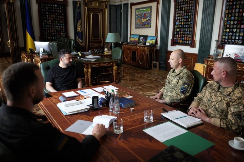 Zelenskyy and the military