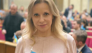 Юлія Яцик вийшла із фракції Слуга народу