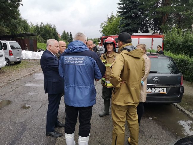 Польщу затопило: у країні пройшли сильні зливи 06