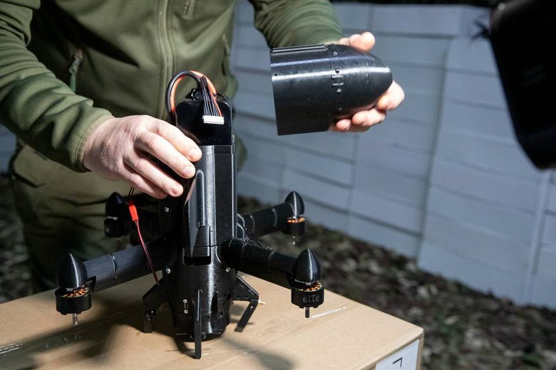 Кличко передал дроны-перехватчики 25-й бригаде НГУ