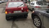 По дороге в Межигорье Оробец устроили ДТП и порезали колеса на машине мужа. ФОТО