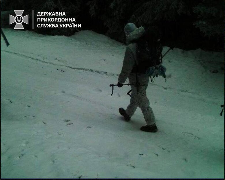 Чотирьох чоловіків, які намагалися потрапити до Румунії, затримали на Буковині