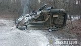 Обломки разлетелись по всей дороге: на Гостомельском шоссе столкнулись две легковушки, двое погибших. ФОТОрепортаж