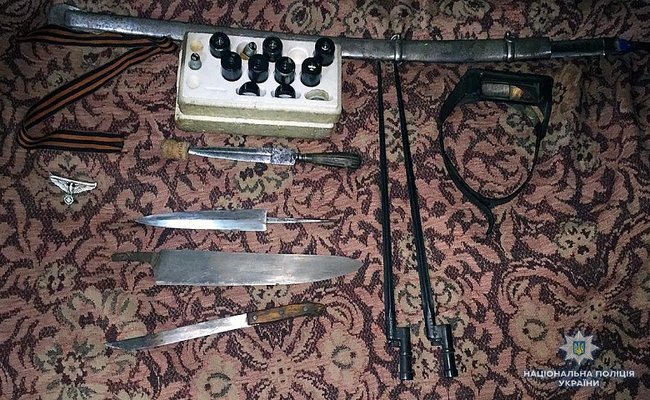 Злочинну групу, що займалася збутом, зберіганням і виготовленням вогнепальної зброї, затримано в Києві, - Нацполіція 06