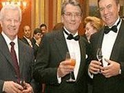 ЮЩЕНКО БЕЗНАДЕЖЕН? Татьяна Коробова: "«Наш сукин сын» — это вовсе не наш сукин сын, а просто сукин сын. Что для многих стало оглушительным открытием"