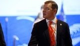 Подолання бідності Зеленський почав з "космічного" збільшення зарплат чиновникам свого офісу, - Ляшко