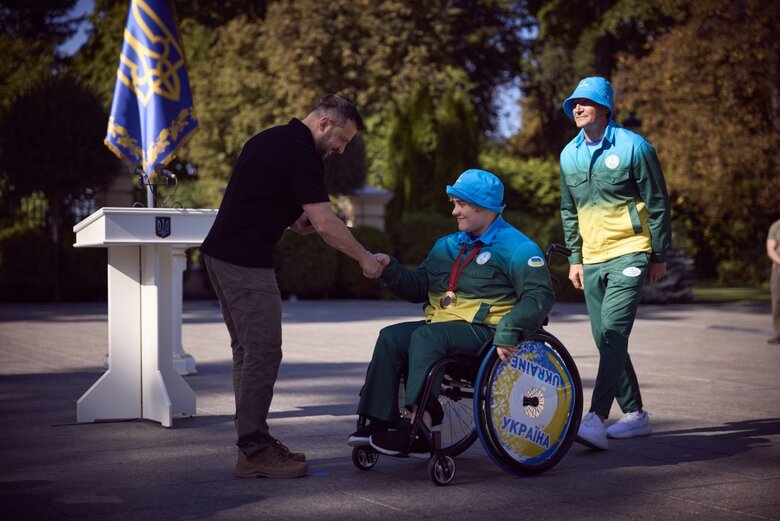 Зеленський нагородив призерів Паралімпіади