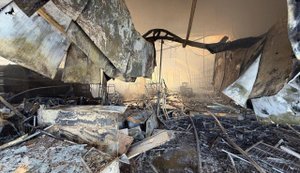 В окупованому Маріуполі згорів гіпермаркет "Галактика", де могли паркувати військову техніку РФ