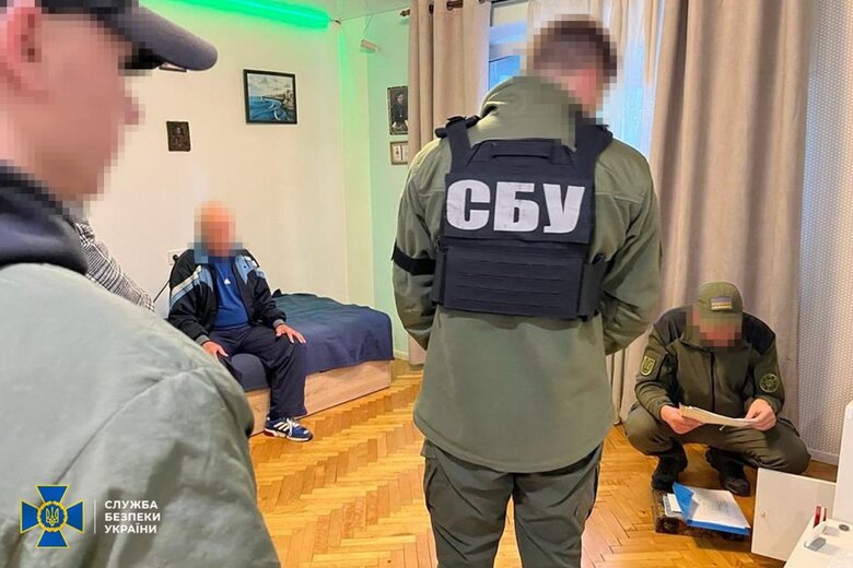 Затримано двох ворожих поплічників, які полювали на Patriot та фіксували наслідки повітряних атак рф у Києві та Черкасах, - СБУ 01