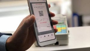 Кабмин упростил предпринимателям работу с "кассовыми аппаратами в смартфоне"