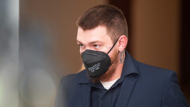 Посол України в Чеській Республіці Євген Перебийніс: Важливі не лише самі вироки, а й кваліфікація, яку застосовує чеський суд у справах бойовиків, які воювали на Донбасі 05