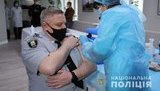 Вакцинацію проти COVID-19 пройшли перші 50 столичних поліцейських, - Крищенко. ВІДЕО+ФОТОрепортаж