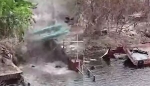Elimination of Russians on a boat on Dnipro River near Kherson. VIDEO