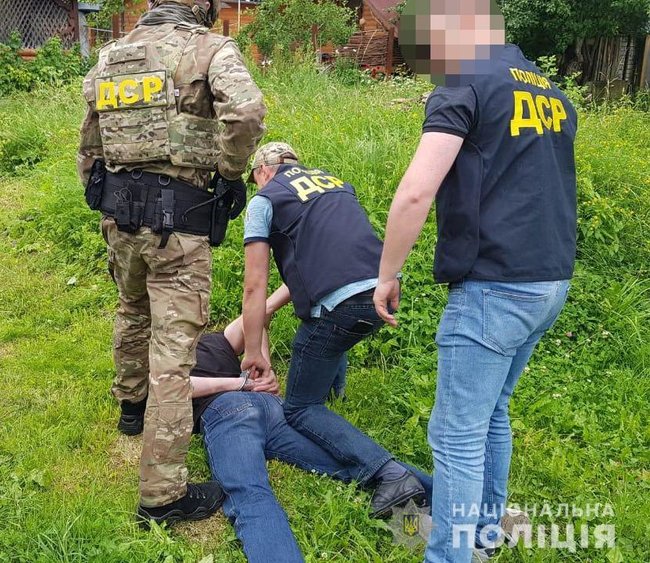 Киллер преступной группировки, подозреваемый в убийстве мужчины, задержан в Яремче, - МВД 02 Киллер преступной группировки, подозреваемый в убийстве мужчины, задержан в Яремче, - МВД 02