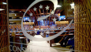 PACE considers lifting last restrictions from Russian delegation