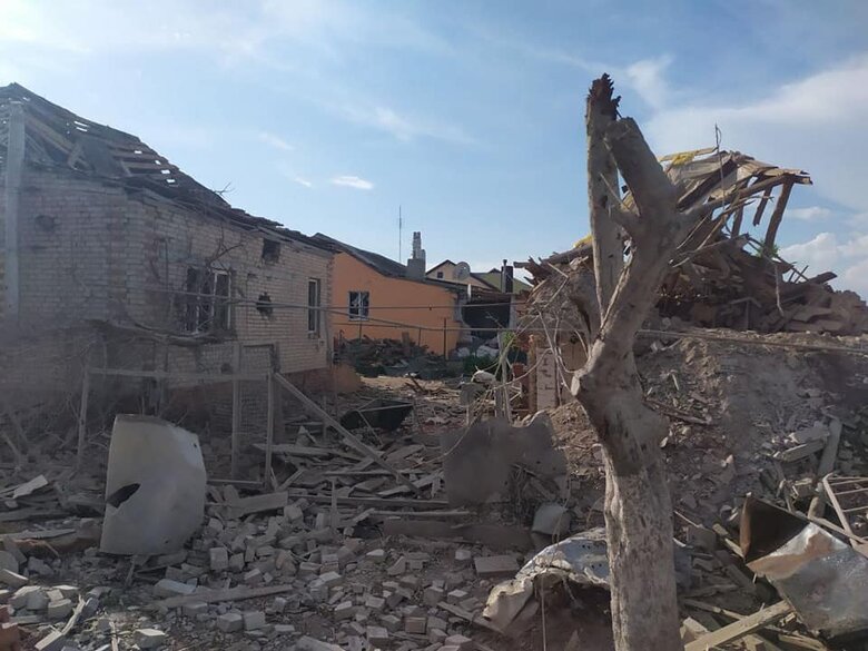 Enemy plane struck three rocket attacks on Sumy region, three people are wounded, and big destructions in households, - Zhyvytskyi 09