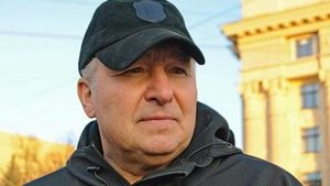 У Харкові підірвали машину відомого з 90-х поліцейського Черьомухіна. ВІДЕО