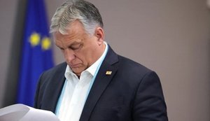 Орбан видав заяву про поділ України на три зони