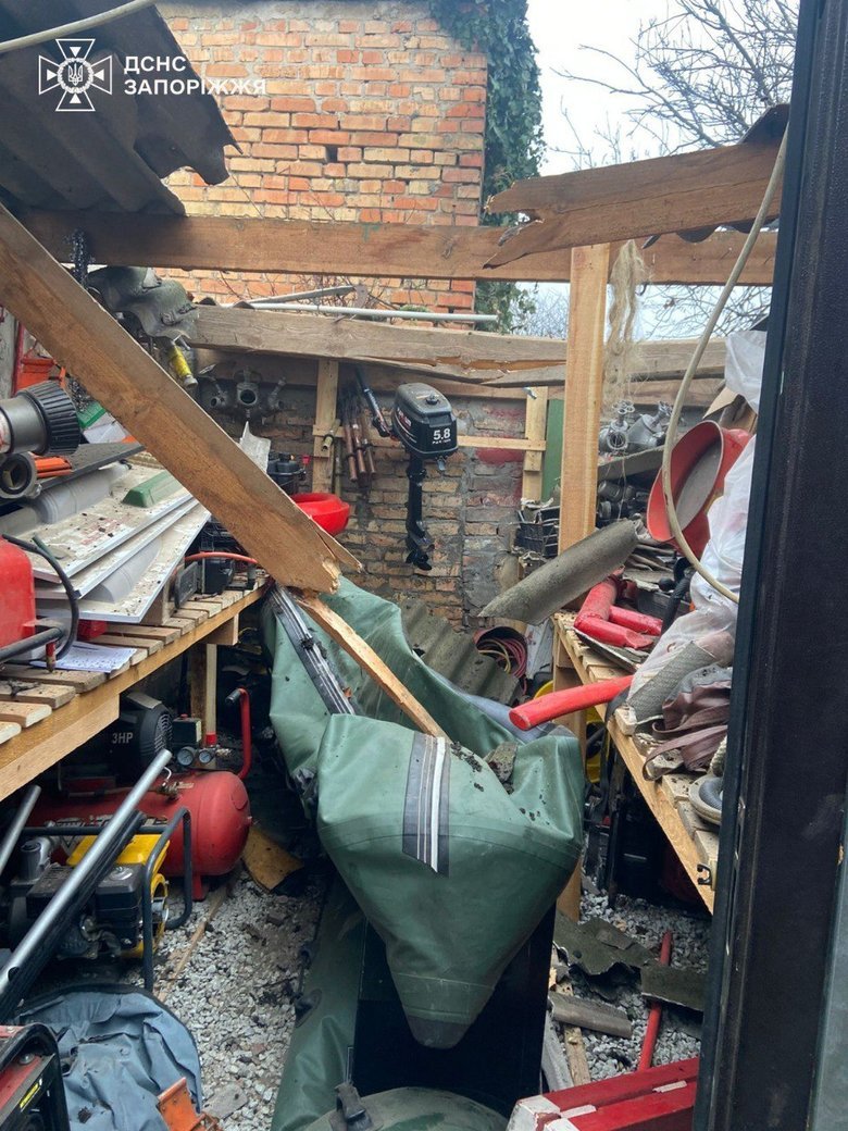 Russia attacks Ukrainian rescuers in Zaporizhzhia