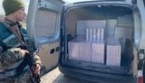 Правоохоронці затримали 15 тисяч пачок контрафактних сигарет поблизу кордону у Львівській області. ВIДЕО