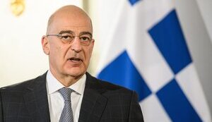 Міноборони Греції заперечує таємні поставки зброї Україні
