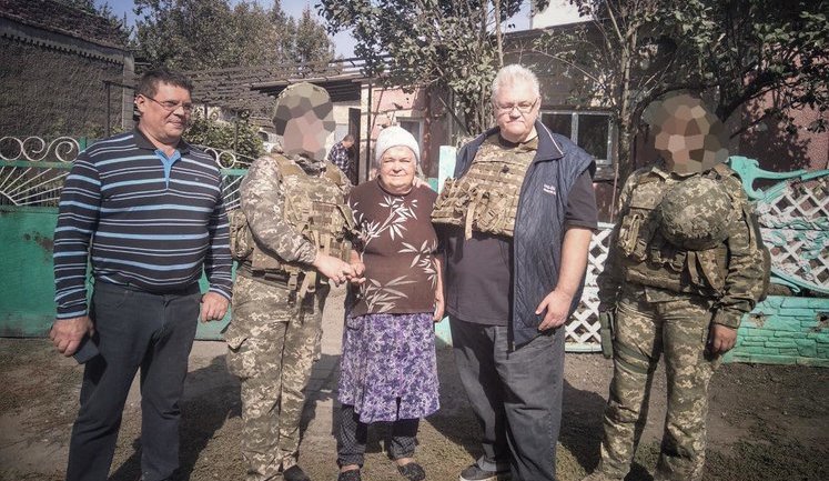 Сивохо в бронежилете прибыл в г. Опытное, заявив, что на местных жителях ставят опыты. ВИДЕО+ФОТО