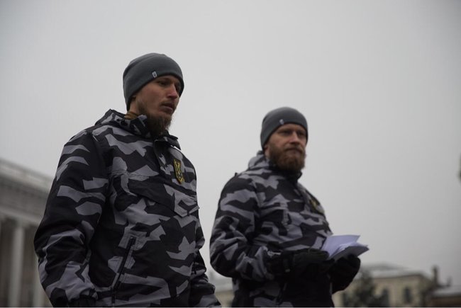 Національні дружини готуються патрулювати вулиці, у МВС нагадують про прерогативи правоохоронців 02
