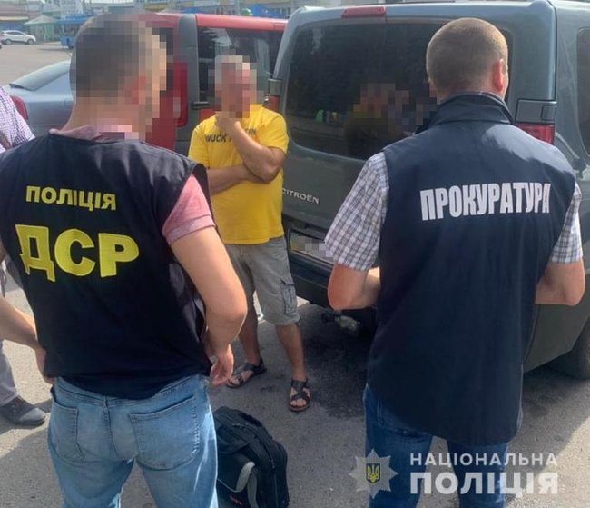 Професора Рівненської медакадемії затримали на хабарі: вимагав 33 тис. грн за вступ 02 Професора Рівненської медакадемії затримали на хабарі: вимагав 33 тис. грн за вступ 02